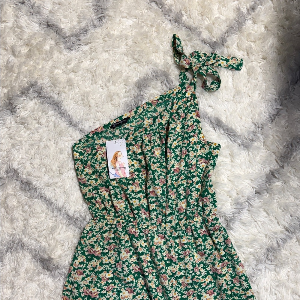 Amazon Floral One-Shoulder Green Tie-Strap dress